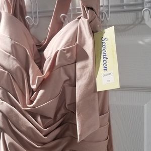 NWT Cinderella Divine CD943 Mauve Plus Size